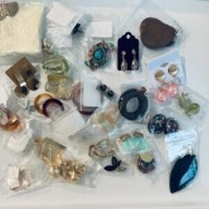 30 Pairs of Assorted Earrings